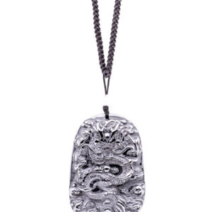 Collar con colgante de dragón